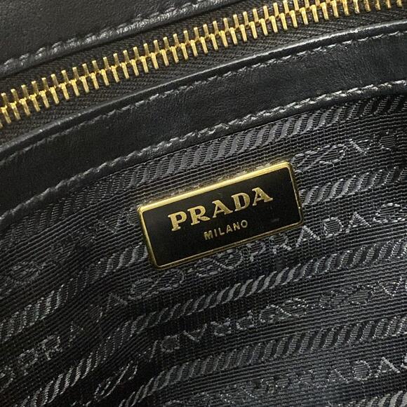 PRADA Logo Tote Bag 1BA118 - Picture 12 of 16